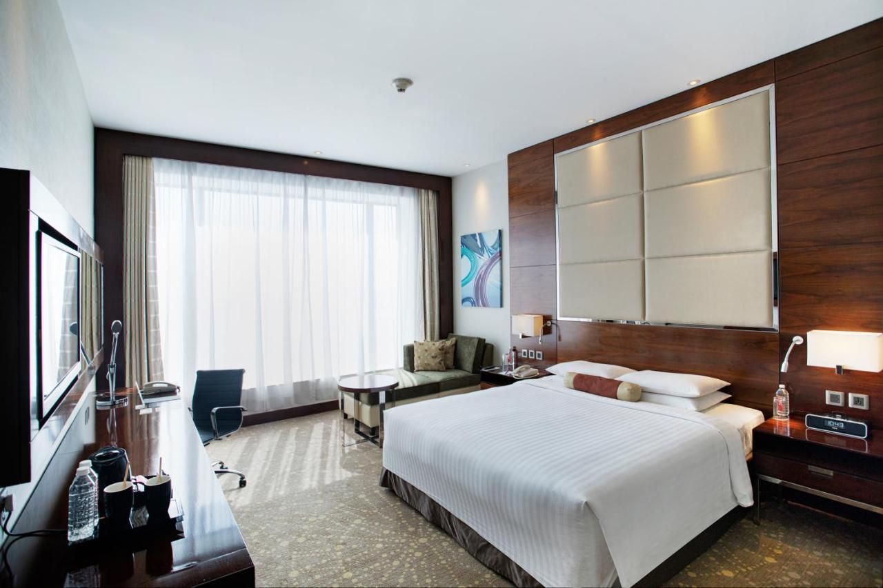 Courtyard By Marriott Pune Chākan Buitenkant foto