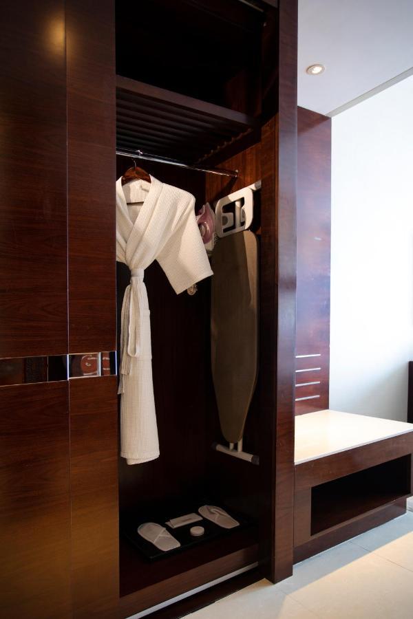 Courtyard By Marriott Pune Chākan Buitenkant foto