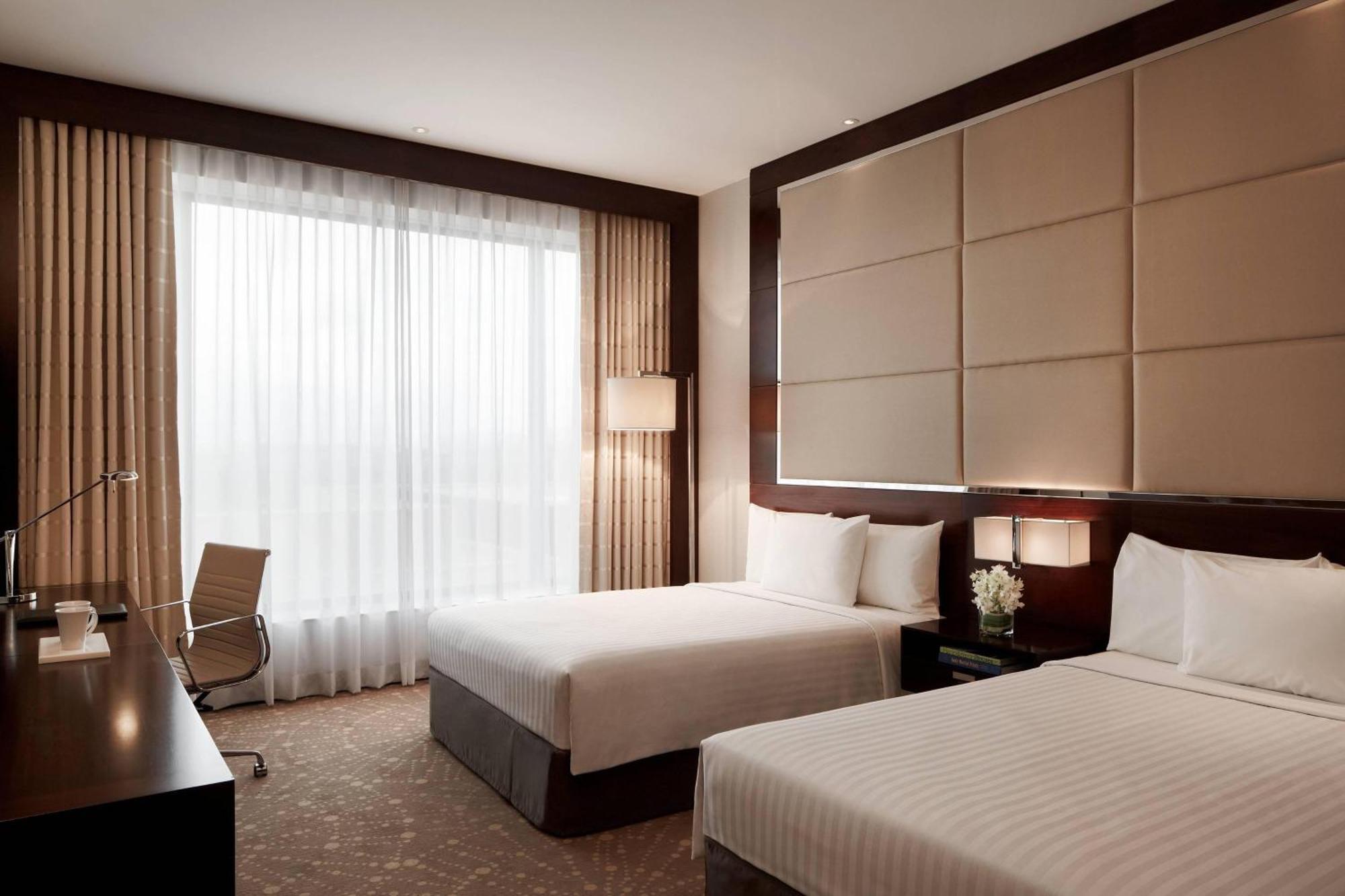 Courtyard By Marriott Pune Chākan Buitenkant foto