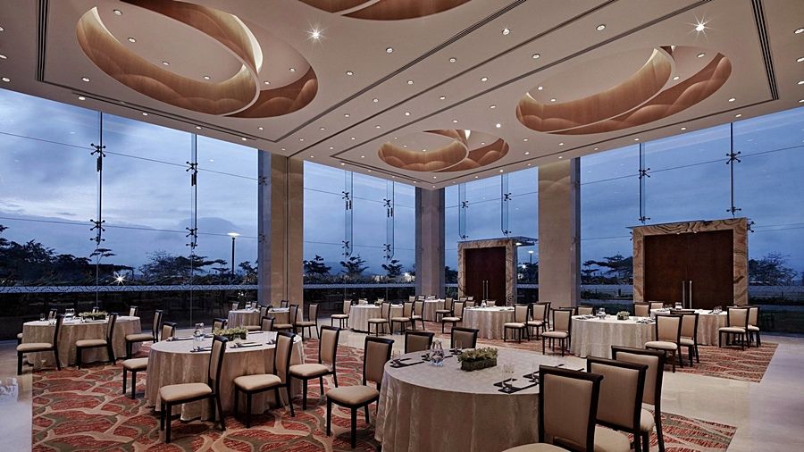 Courtyard By Marriott Pune Chākan Buitenkant foto